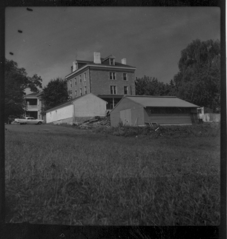 Ice house or 9470071